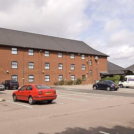 Premier Inn Birmingham City - Aston Exterior foto