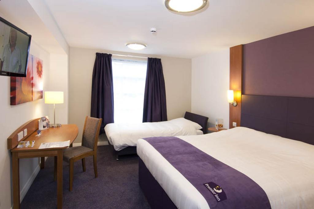Premier Inn Birmingham City - Aston Habitación foto
