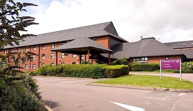 Premier Inn Birmingham City - Aston Exterior foto